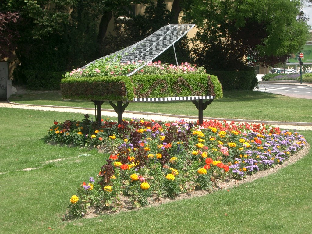 Piano fleuri