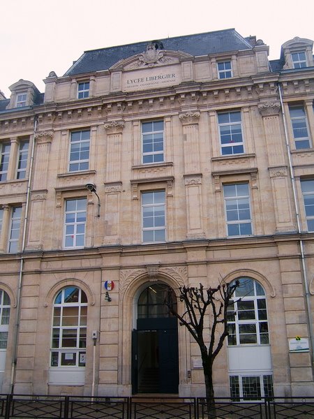 Lycée Libergier, 53 rue Libergier
