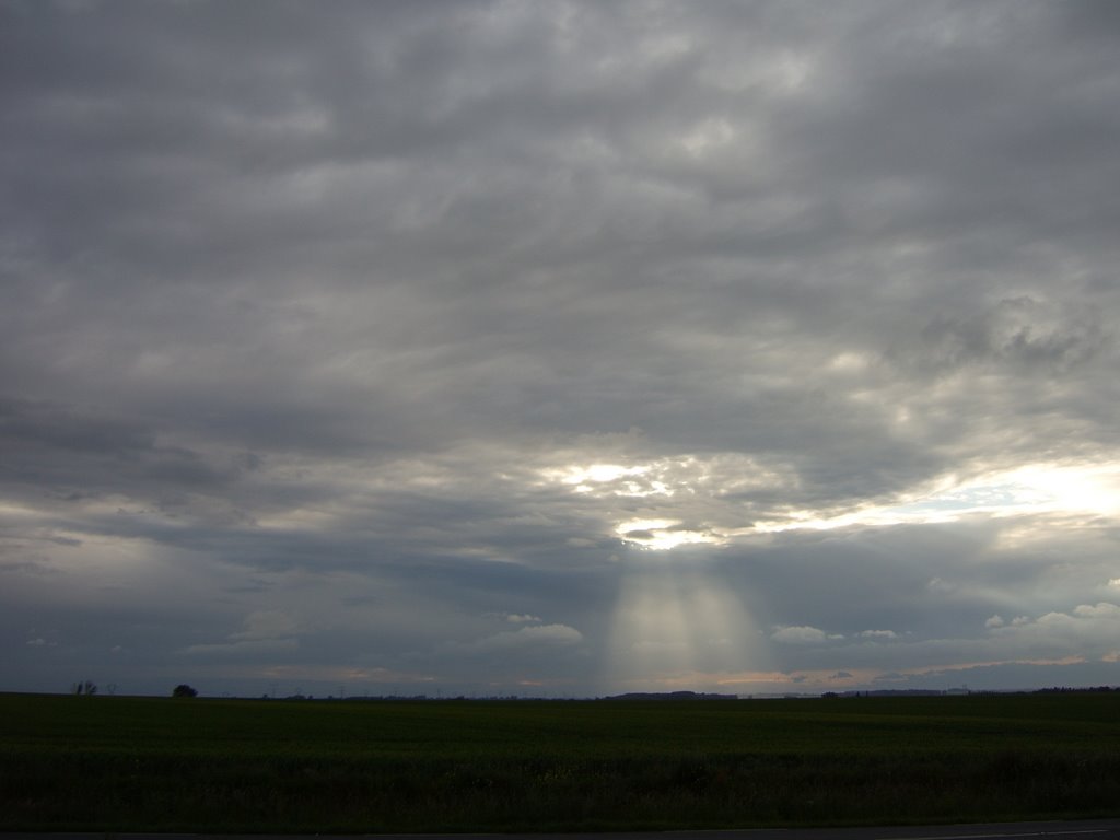 Rayons de soleil  près de Haussy (plan large)