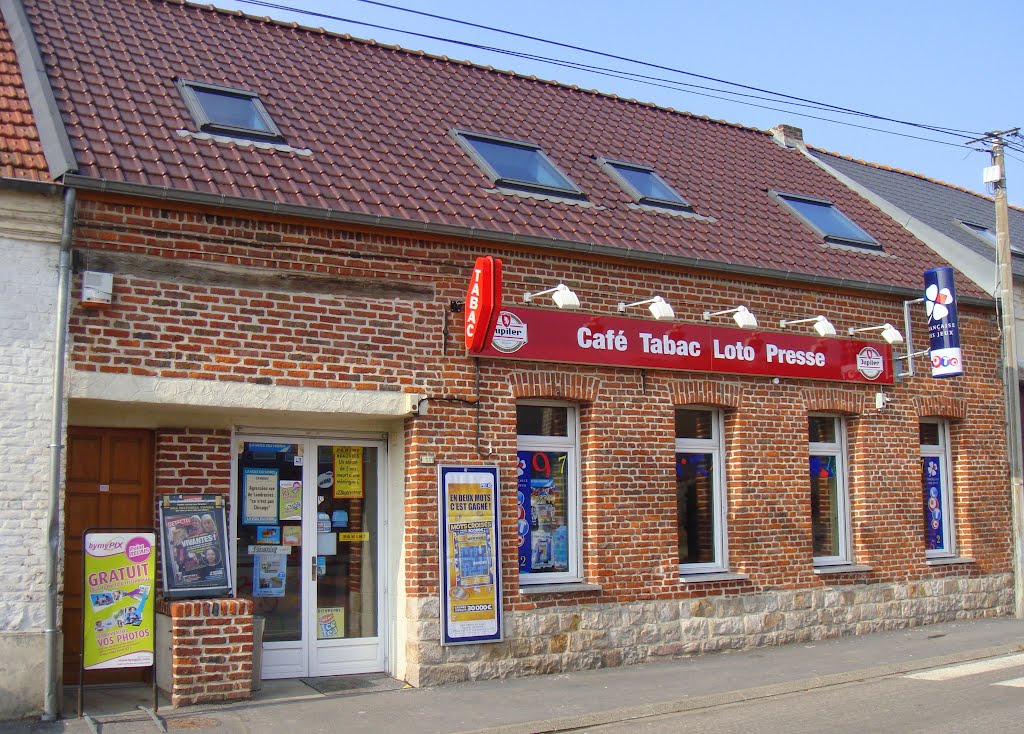 Café  " CHEZ BETTY "   à Vertain