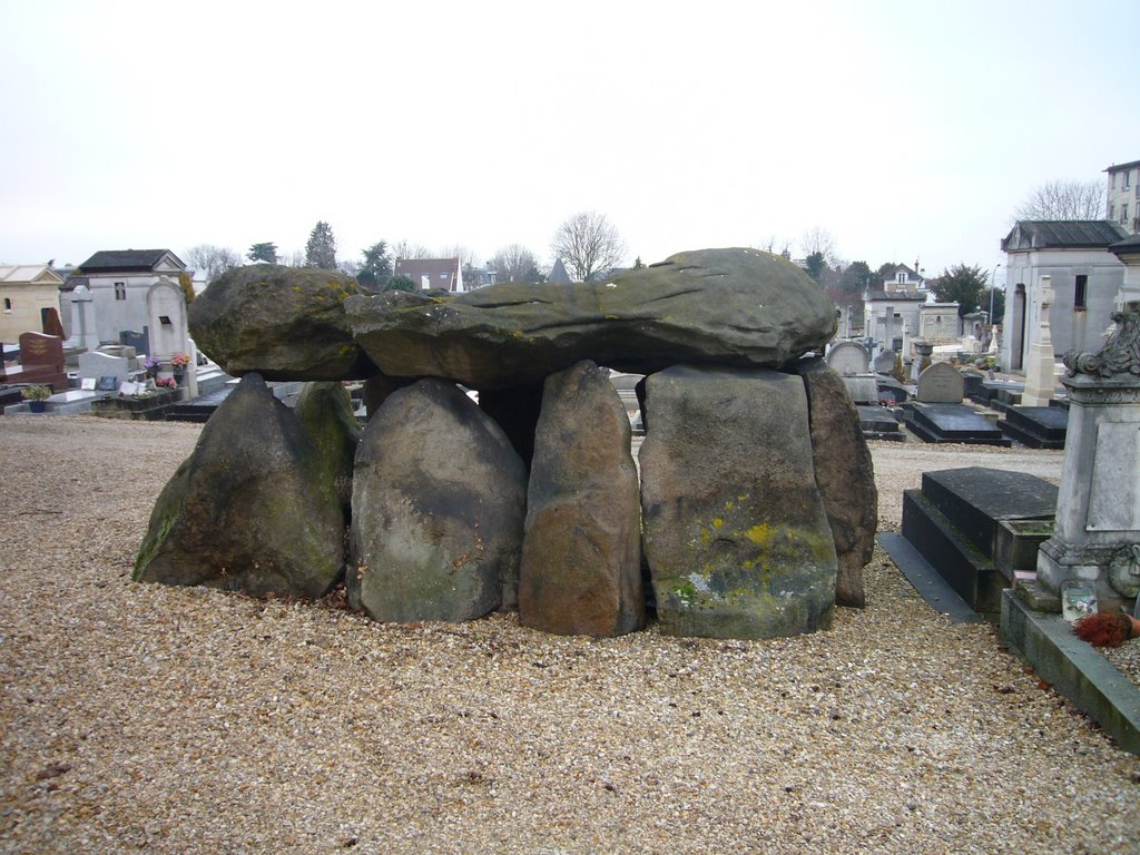dolmen de Ker-Han à Meudon (Hauts-de-Seine)