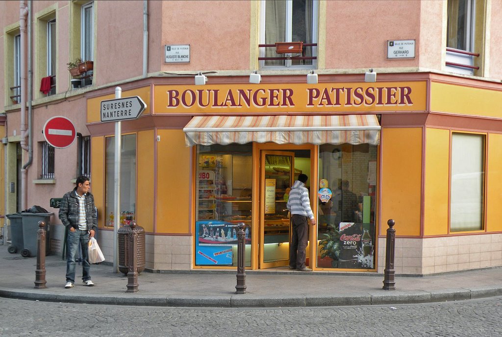 Chef, cest quoi ladresse de cette boulangerie? # Chief, whats the address of this bakery?