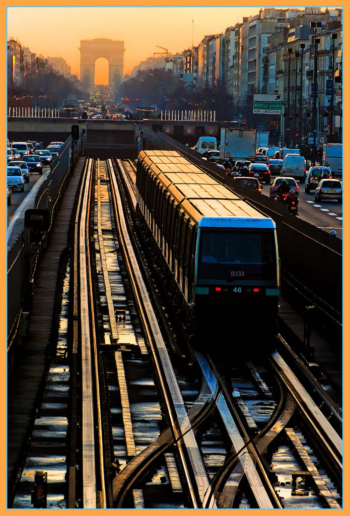 Le métro du matin sélançant vers Paris