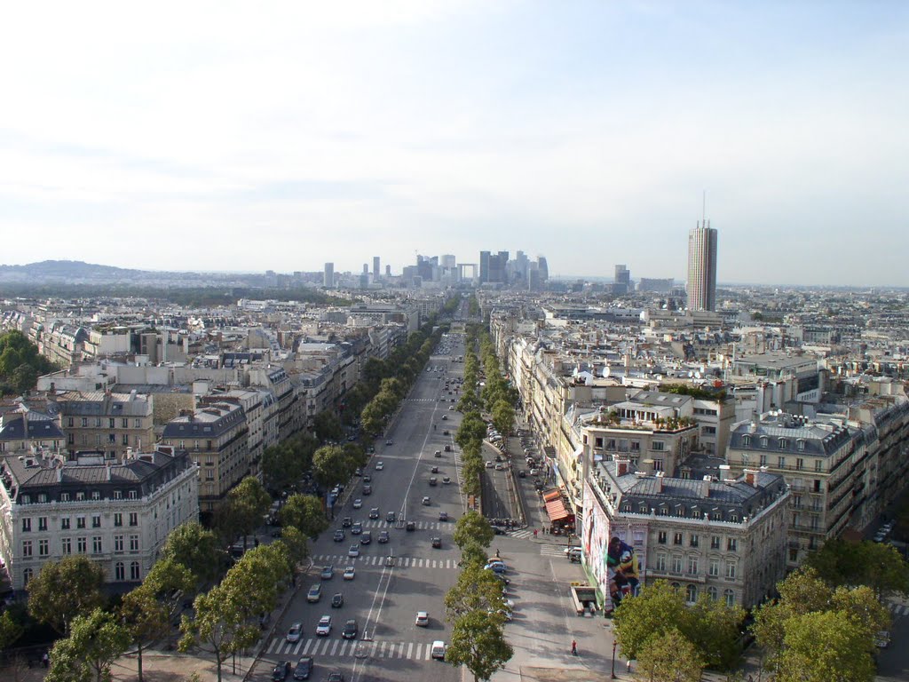view from the top of the Arc de Triomphe, Paris, France / 2007