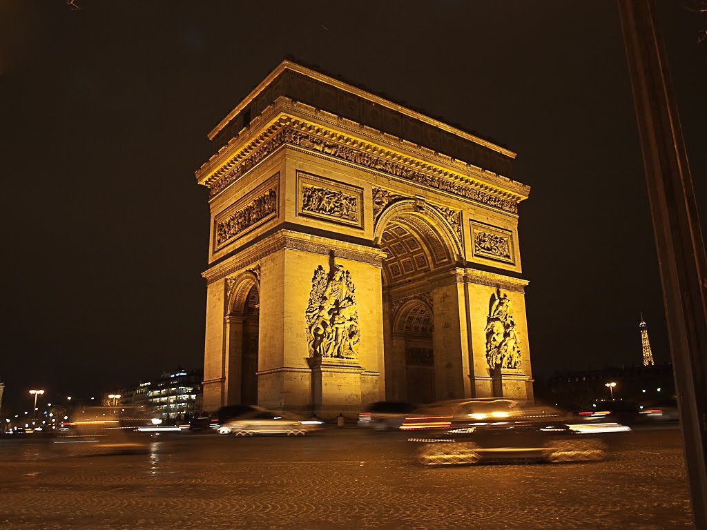 Arco de Triunfo de noche