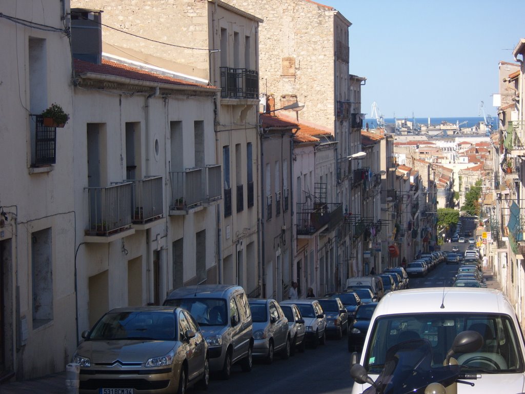 Le haut de la  rue Georges Brassens.