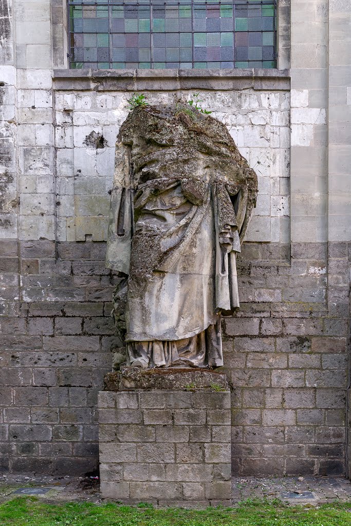 Statue parc notre Dame Arras