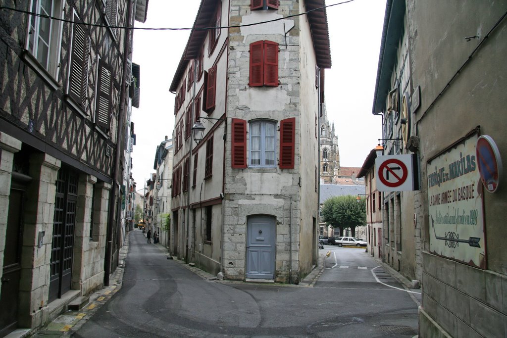 Bayonne