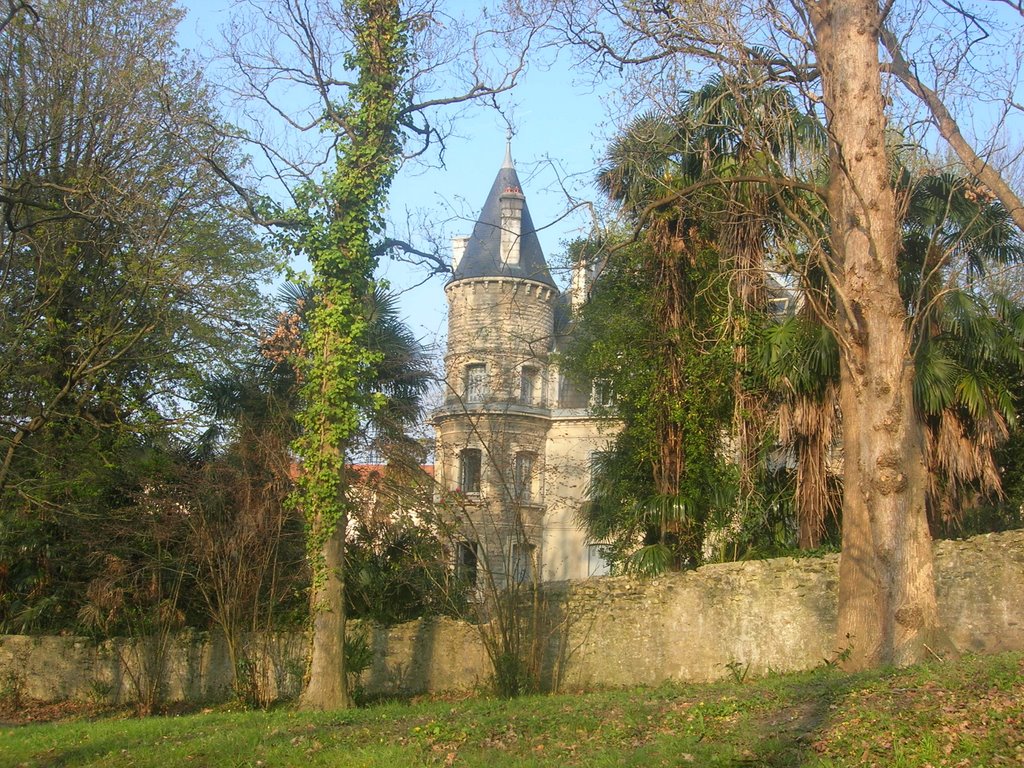 Bayonne