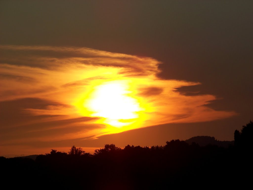 CHESSY - COUCHER DE SOLEIL
