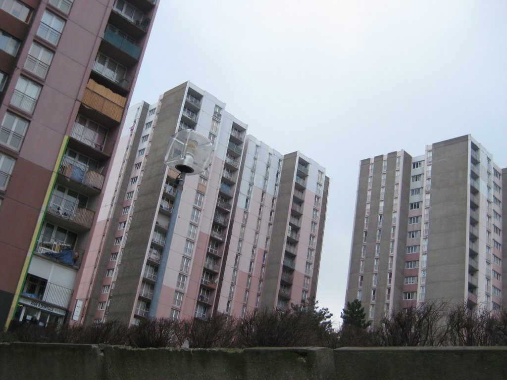 Cité Paul Eluard