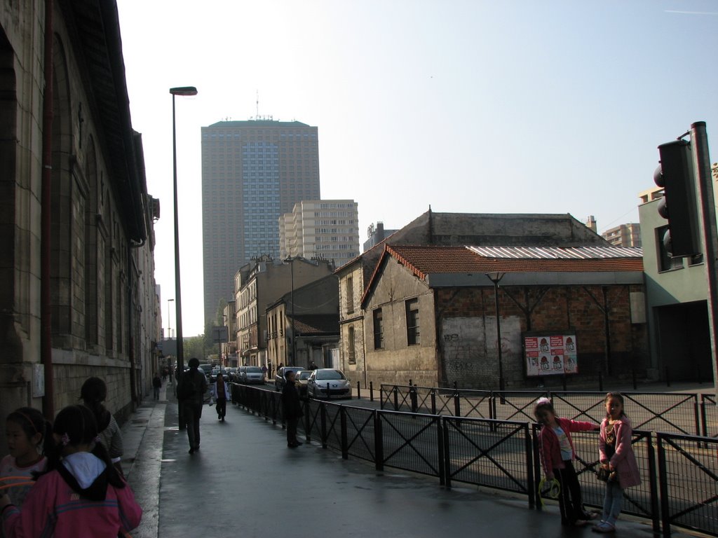 Aubervilliers - rue Henri-barbusse vers Paris