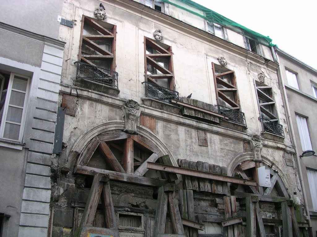 la maison des masques