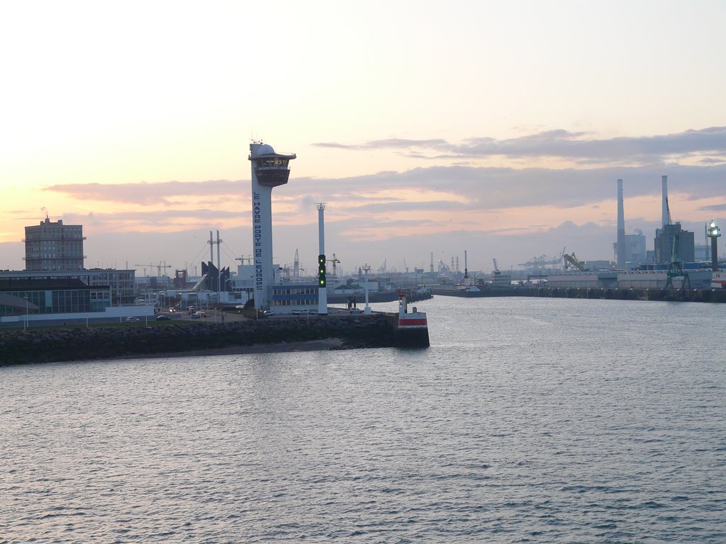 Le Port du Havre Le Matin