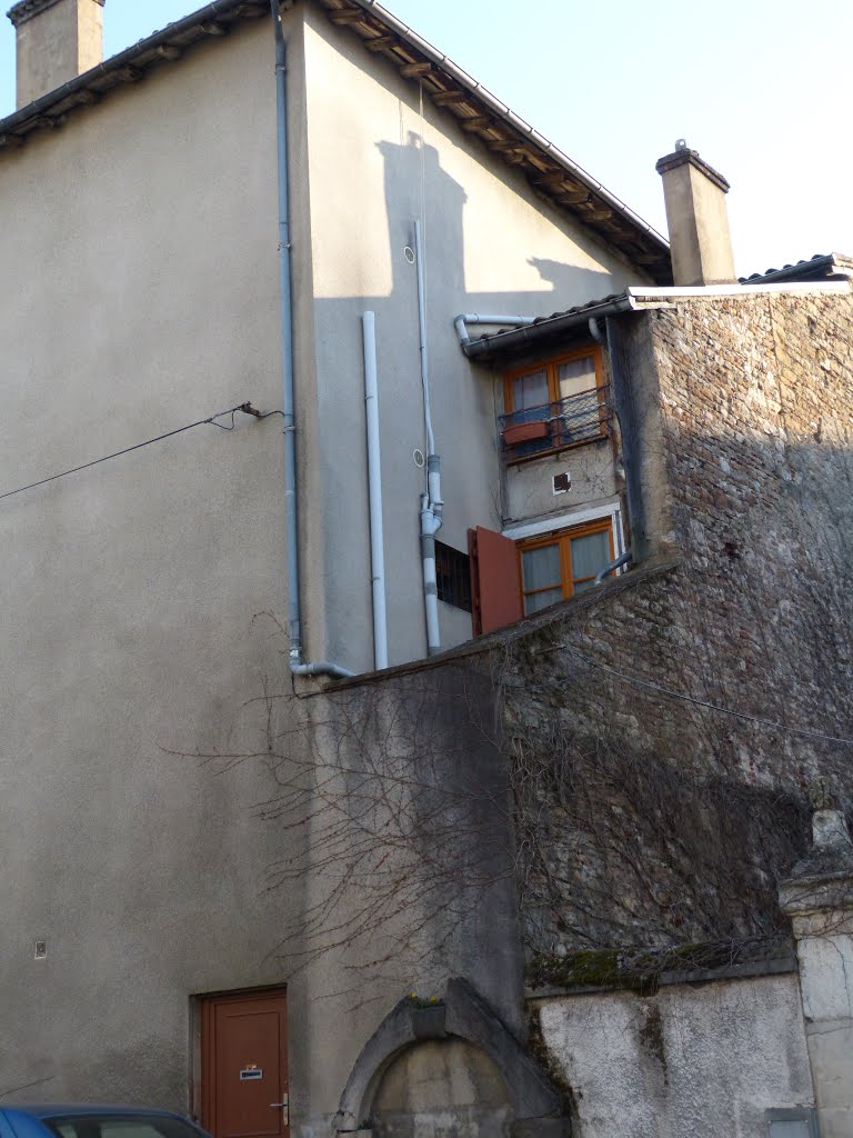 Maisonnette en écharpe