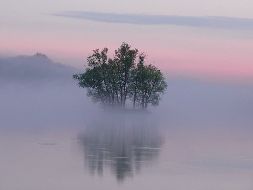 early in the morning at Saone