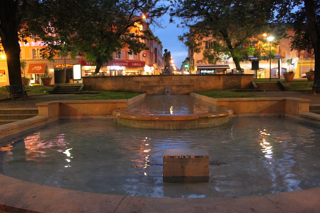 Mâcon la nuit
