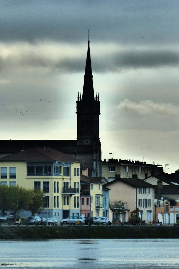Eglise de Saint Laurent sur Saône