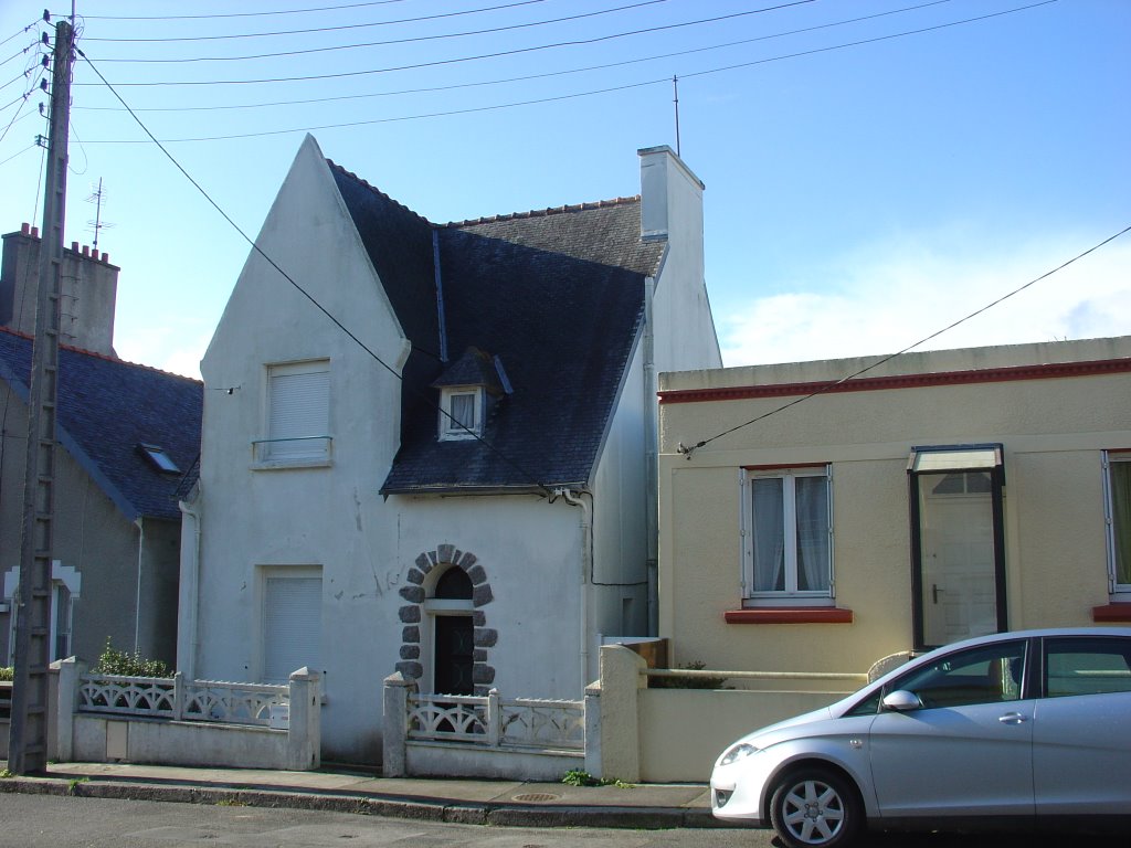 24 Rue Jules Favre à BREST (29200)