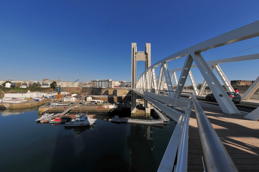 La Recouvrance bridge - The new lift span