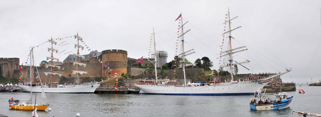 The Cuauhtémoc & Statraad Lehmkuhl  - Brest 2012