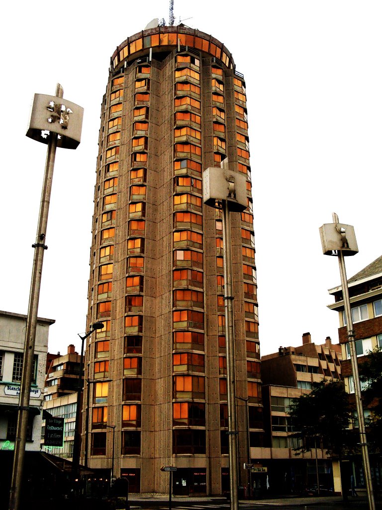 Dunkerque, tall building