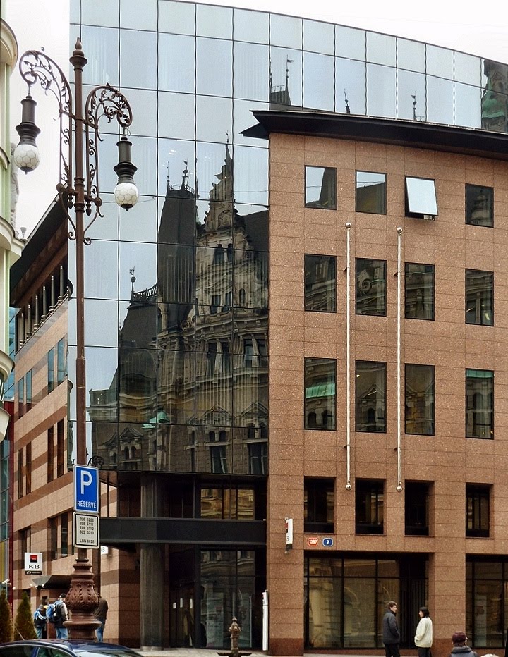 Rathaus im Spiegelbild, Liberec, CR