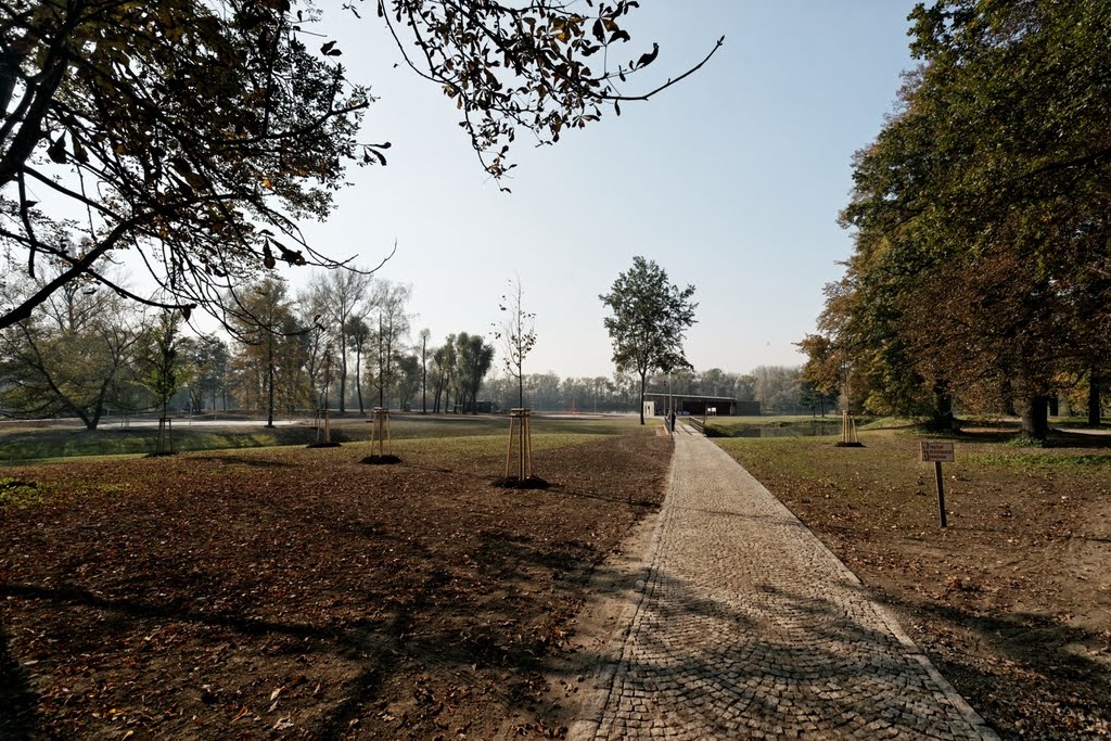 Karviná - Park Boženy Němcové - View West