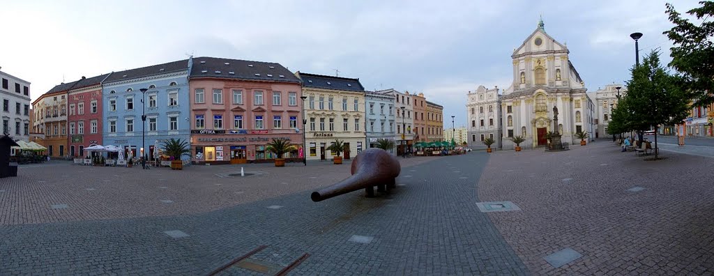 Opava - Dolní náměstí s kostelem Sv. Vojtěcha (Lower Square with St. Adalbert Church) - večerní panorama (evening panorama)