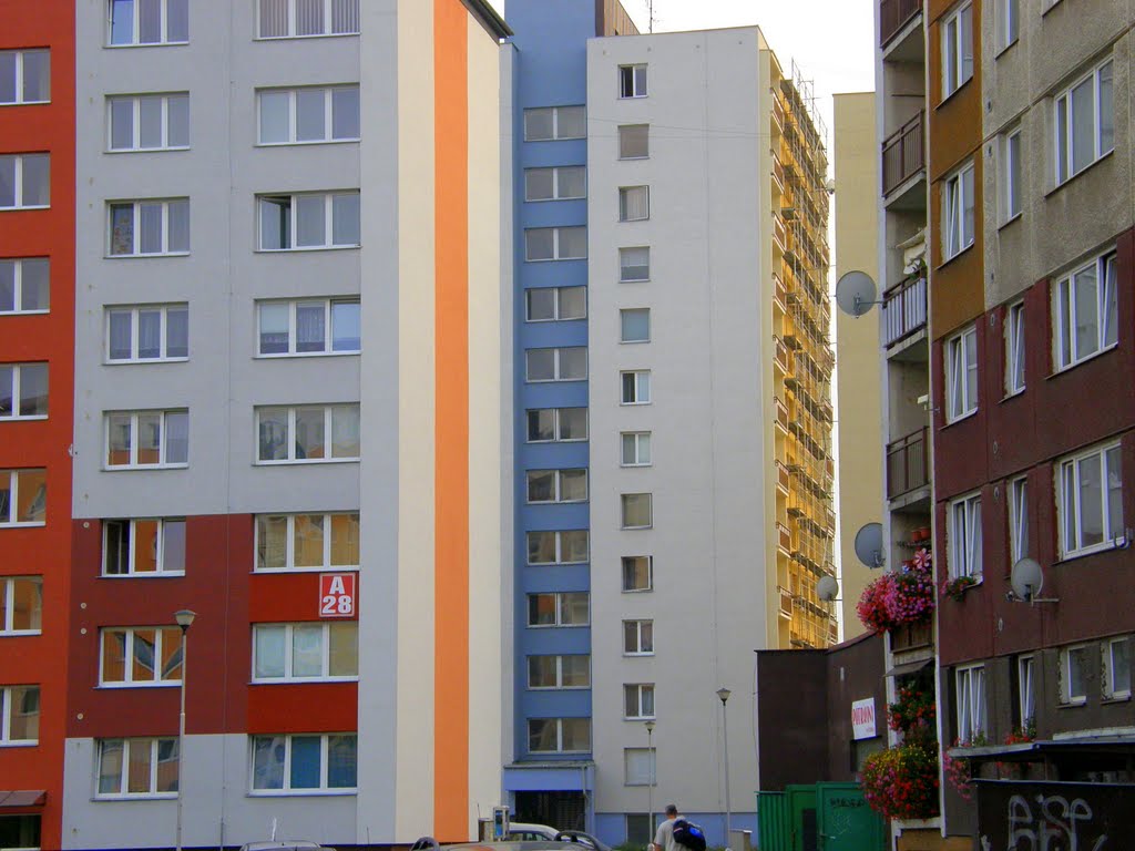 Opava - panelové domy na sídlišti v Kateřinkách (panel houses on the estate in Kateřinky)