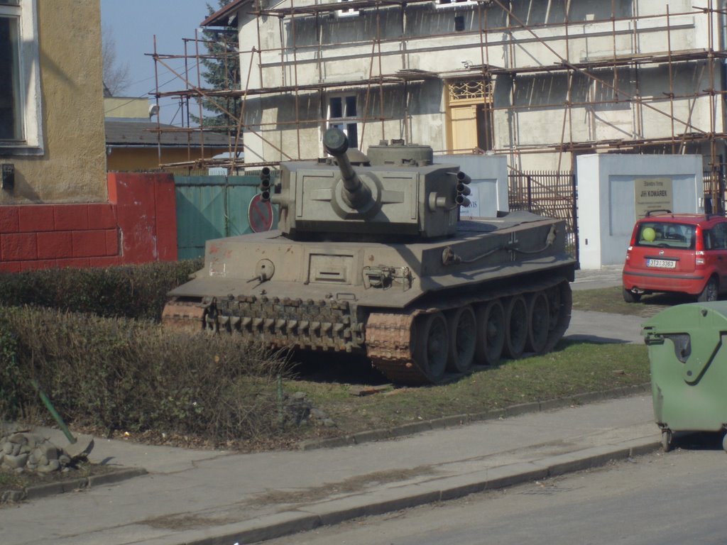 Tank by R.i.P.