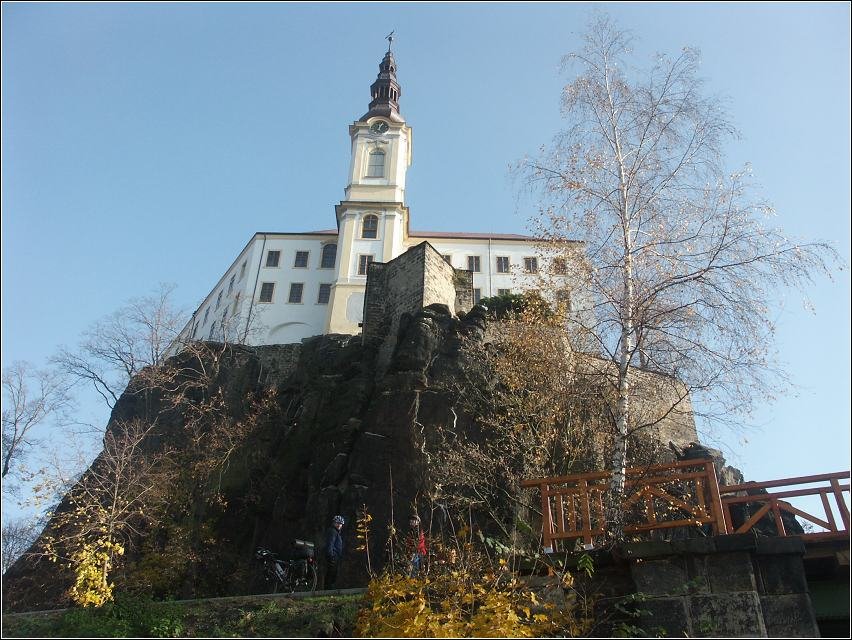 Děčínský zámek