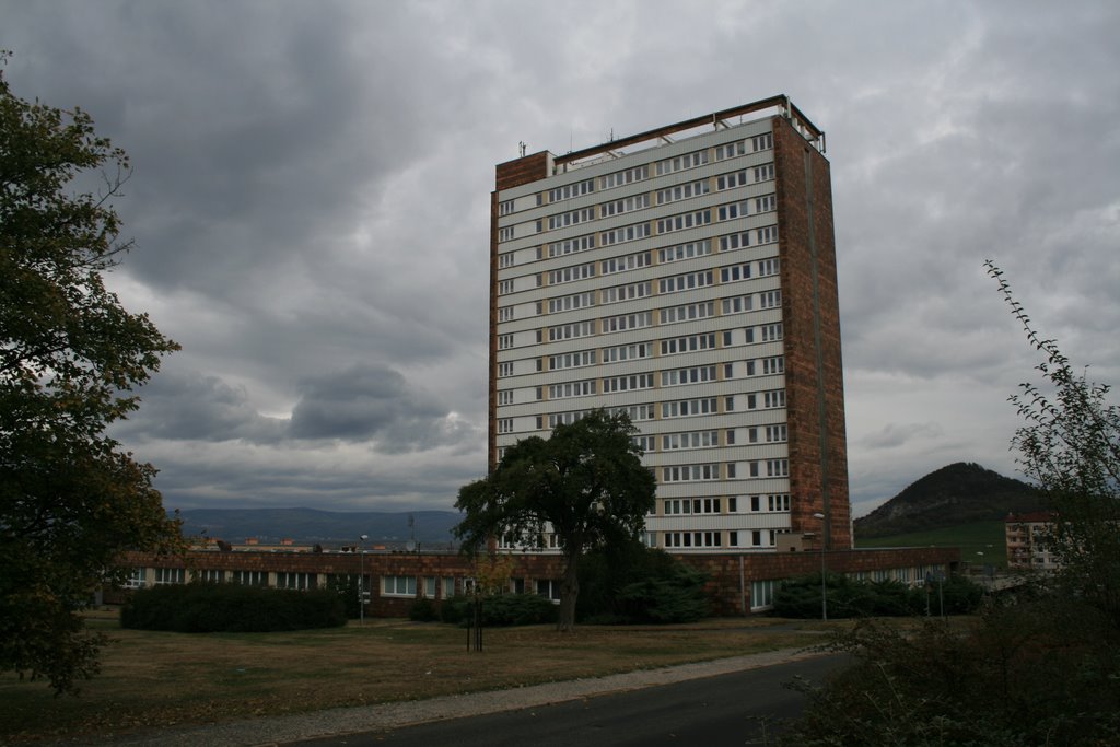 Most (CZ)  Police station - Václava Řezáče - Policie ČR - okresní ředitelství Most‎