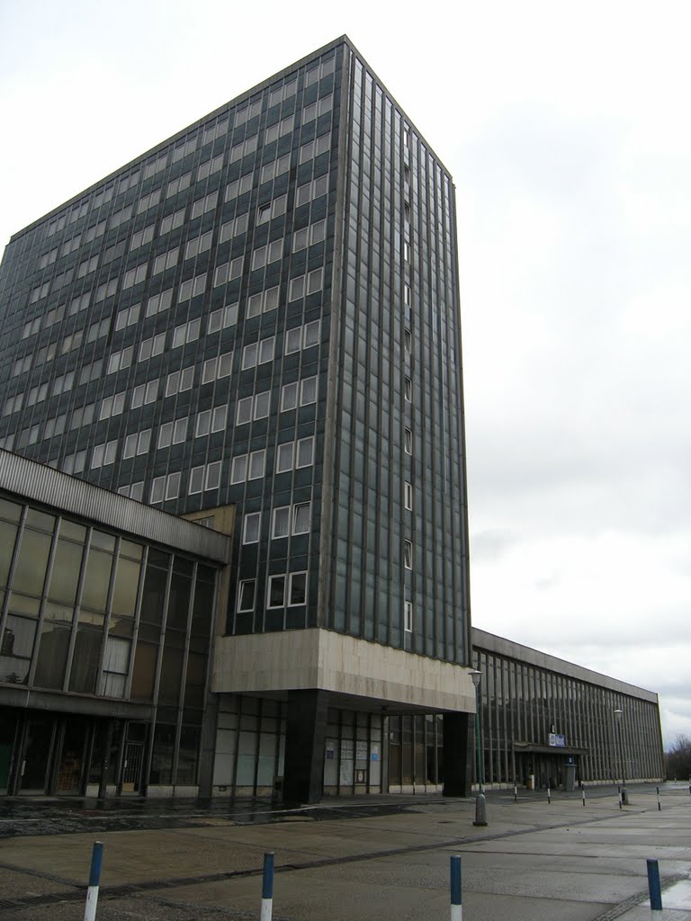 Most (Brüx), Passenger Station, Front Site
