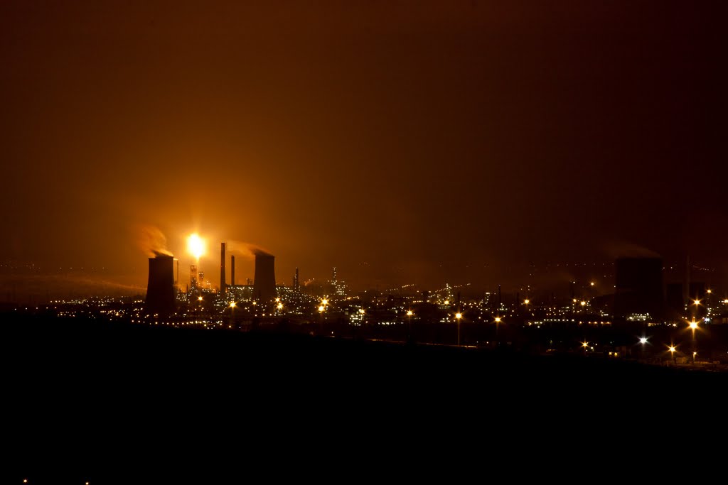 Tajemná záře nad chemičkou