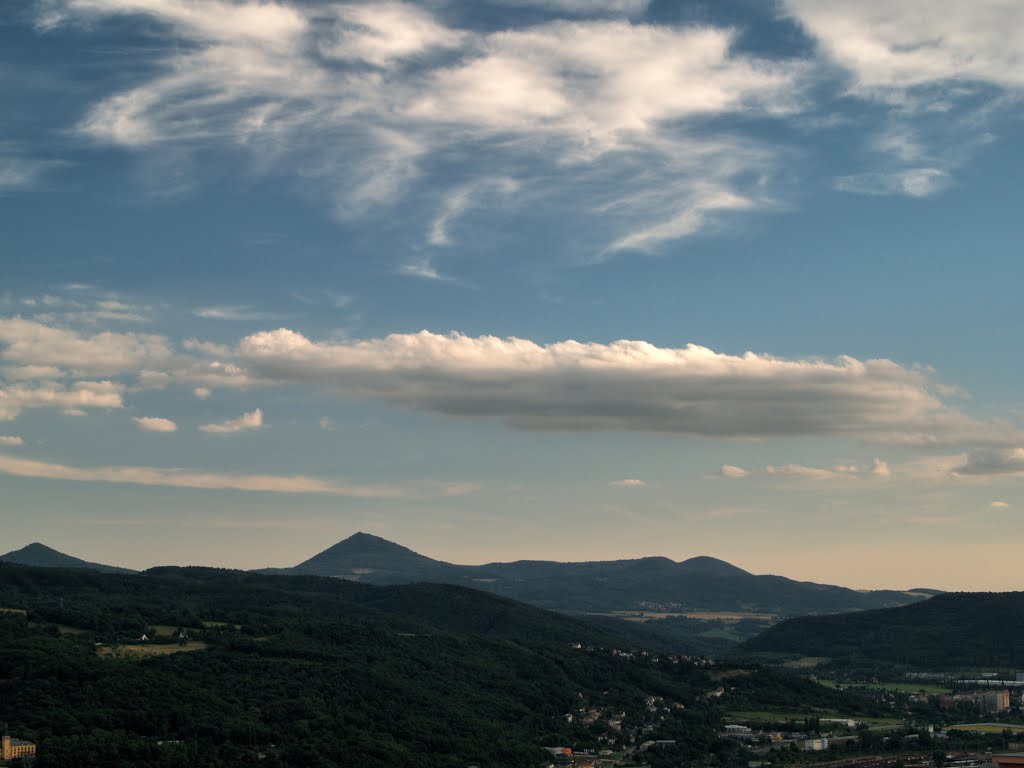 Mrak nad Milešovkou