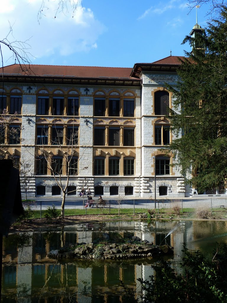 Kantonsschule Aarau (hier paukte Albert Einstein)
