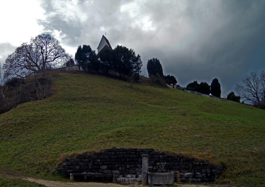 Sitzplatz mit Brunnen