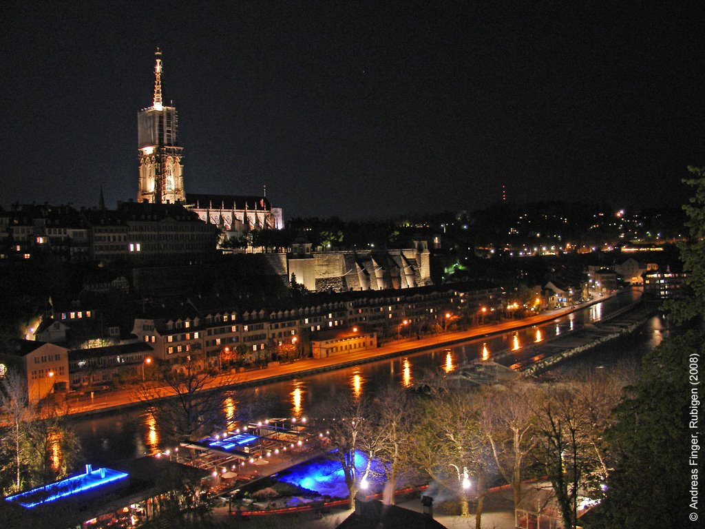 Bern by night - Old town and Aare ©AndreasF