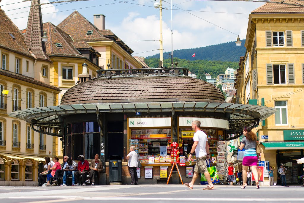Etappe von Chézard-St-Martin nach Neuchâtel ...............  Schnappschüsse im Vorbeigehen