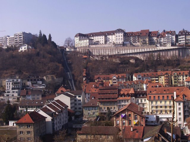 098  Fribourg, Neuveville und Funiculaire