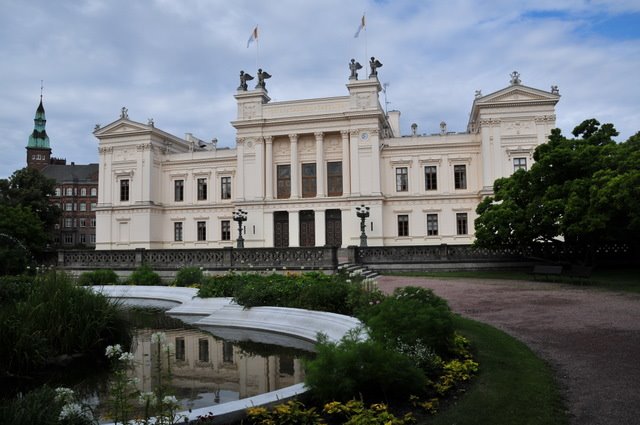 The University - Regia Academia Carolina