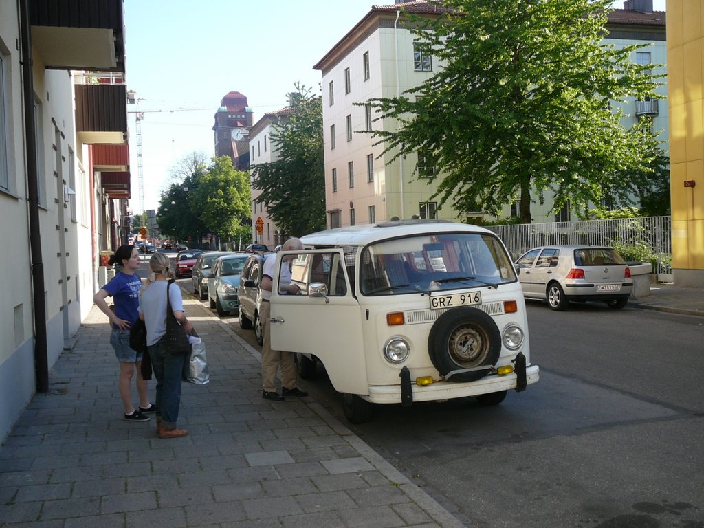 VW Breadloaf on Nikolaigatan