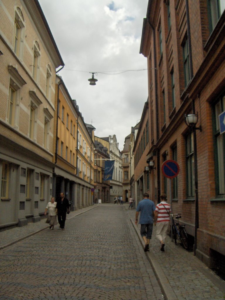 narrow street