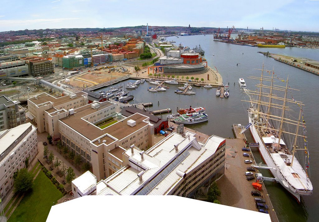View from Lipstick Building - Göteborg, June  2007