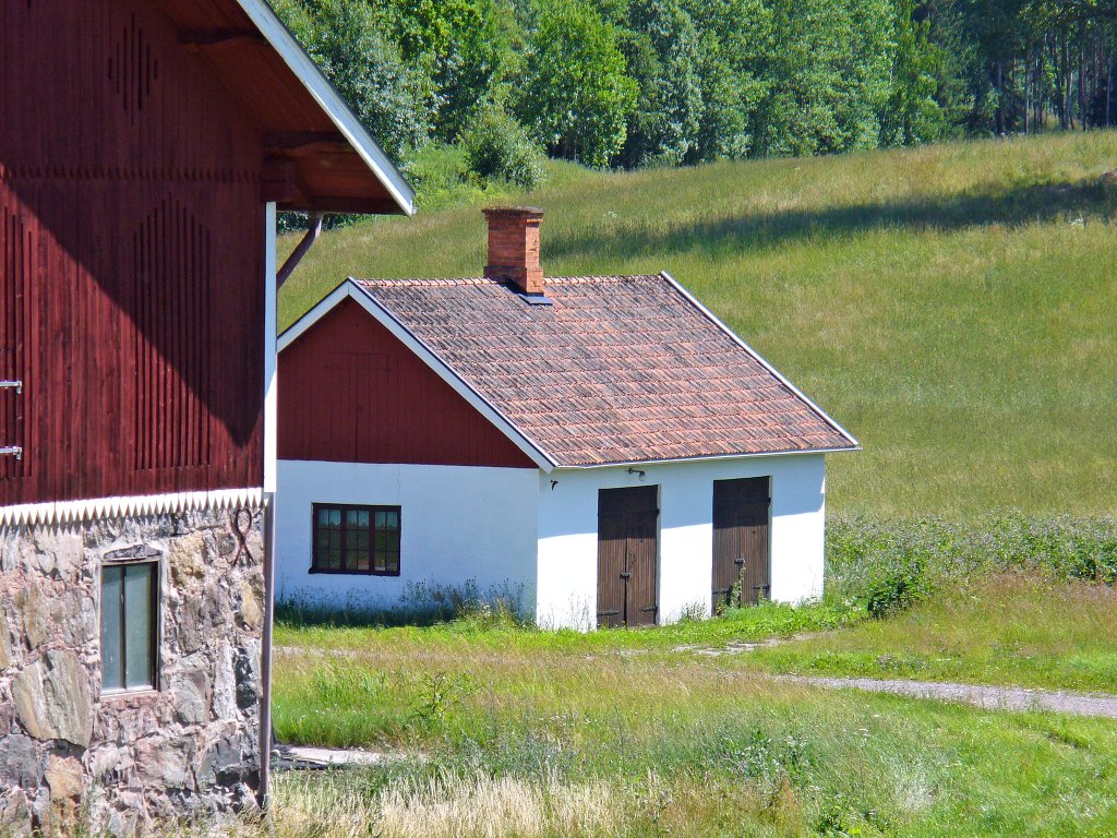 A little white building