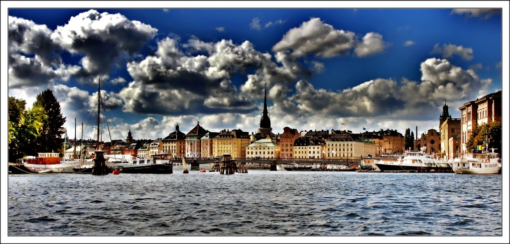 Under the bridges of Stockholm 9