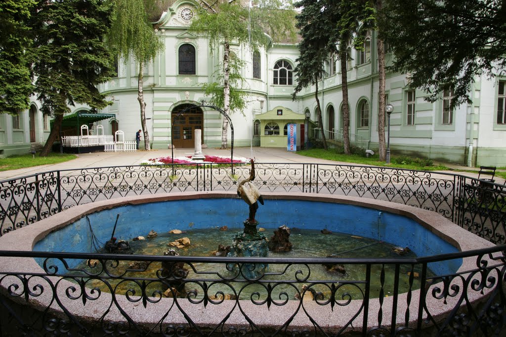 City Hall fountain