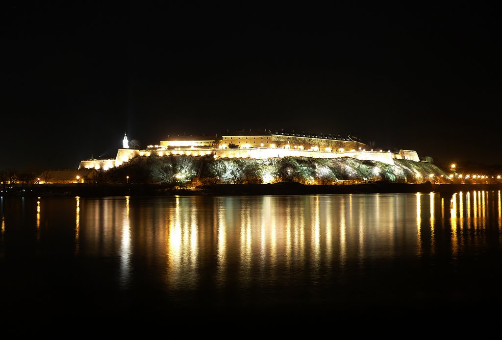 #63 Pétervárad kivilágítva - Szerbia