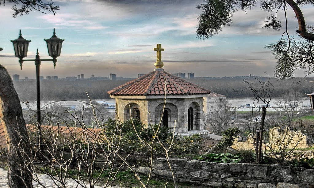 KRST CRKVE SV. PETKE,  KALEMEGDAN/CROSS OF CHURCH ST. PETKA, BELGRADE- KALEMEGDAN     (  APRIL CONTEST,  2010- HONORABLE MENTIONS )